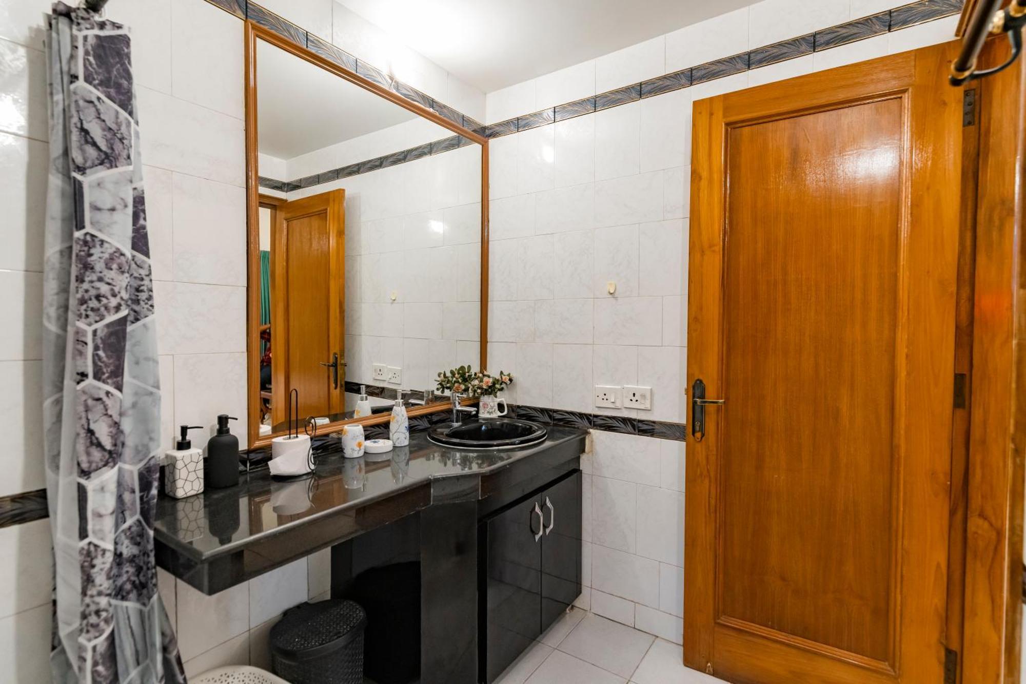 Saffronstays Doon Garden Villa - Near Doon School And Mall Road Dehradún Kültér fotó