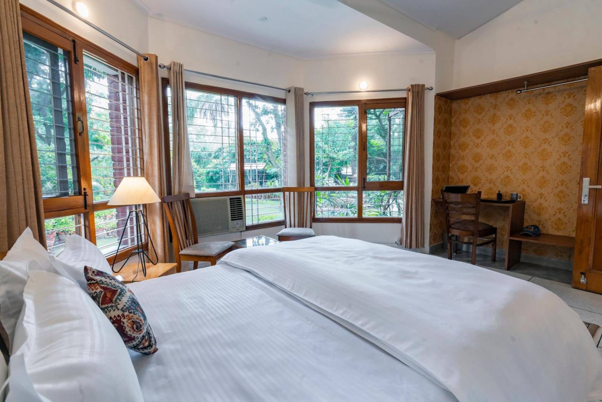 Saffronstays Doon Garden Villa - Near Doon School And Mall Road Dehradún Kültér fotó