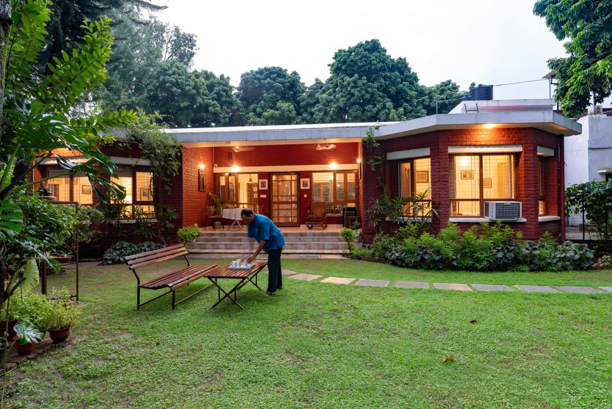 Saffronstays Doon Garden Villa - Near Doon School And Mall Road Dehradún Kültér fotó