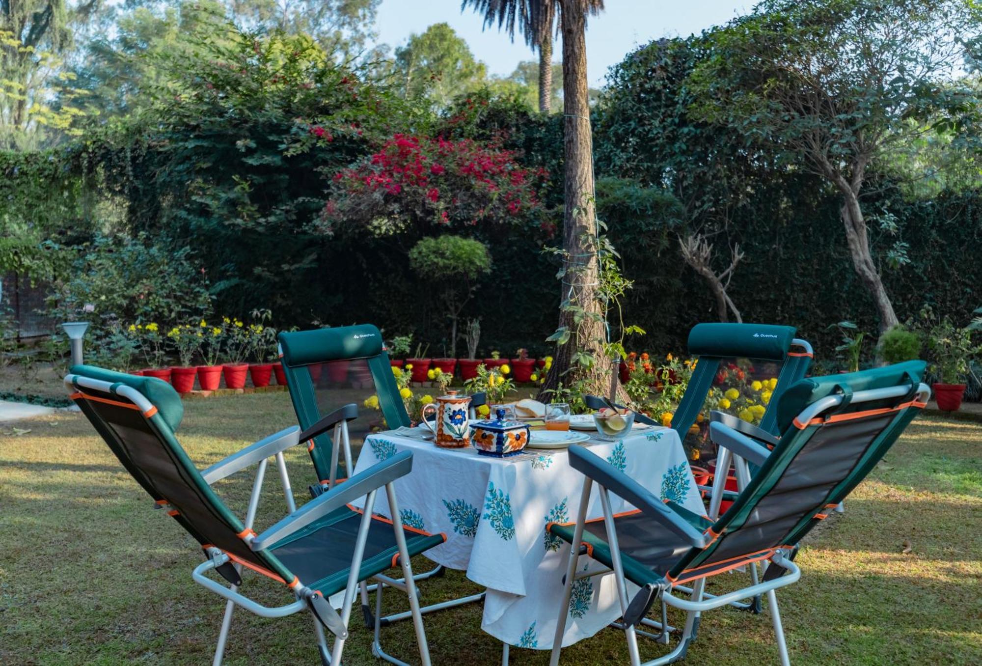 Saffronstays Doon Garden Villa - Near Doon School And Mall Road Dehradún Kültér fotó